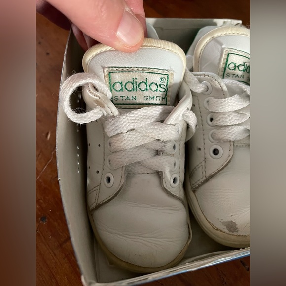 SUPER CUTE VINTAGE BABY/TODDLER ADIDAS STAN SMITH SHOES WHITE & GREEN SIZE 5 BOX - Picture 3 of 16